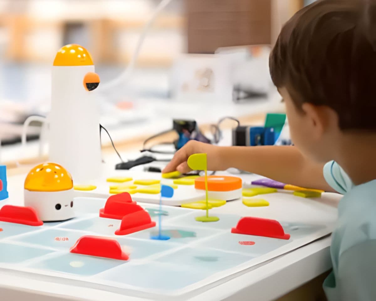 Young boy concentrating on his MatataStudio coding programme