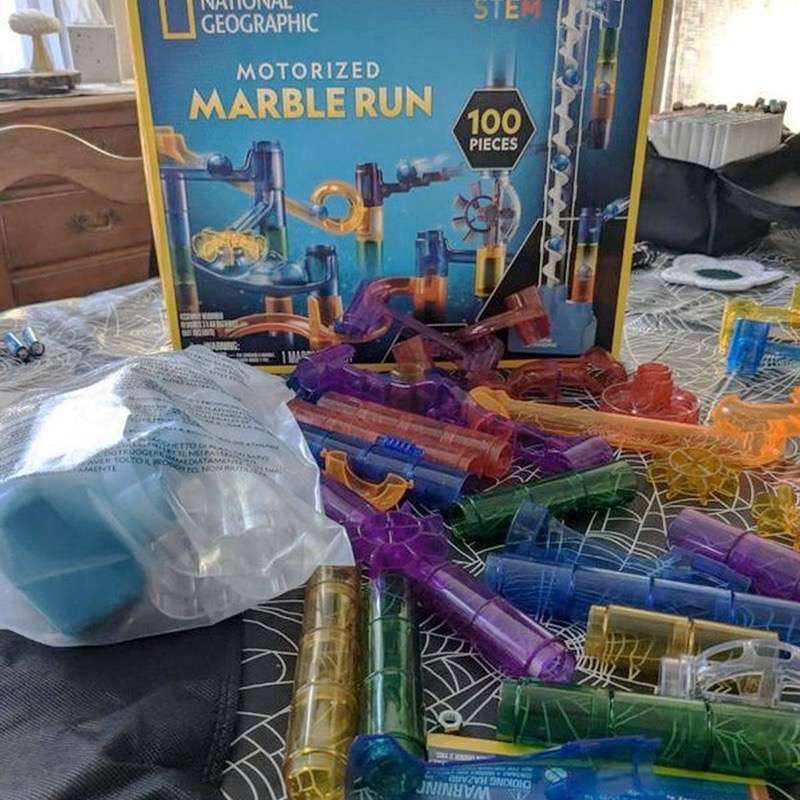 National Geographic Motorized Marble Run kit with box and contents